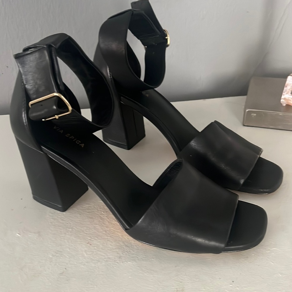 Via Spiga black heels. Size 6.5